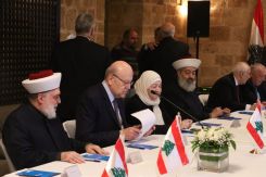 Réunion à la résidence de l'ancien Premier ministre Najib Mikati dans le quartier d'el-Mina à Tripoli (Liban-Nord). Photo fournie à notre correspondant Michel Hallak.