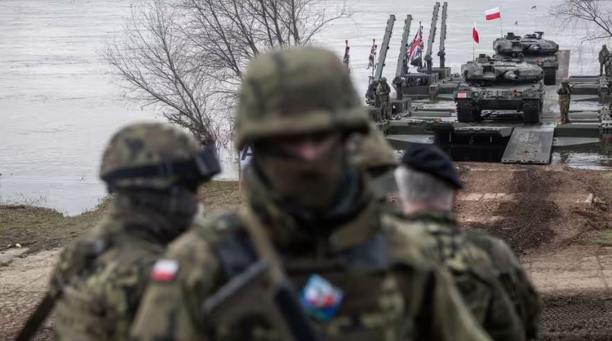La Pologne veut former militairement jusqu'à 100.000 volontaires par an