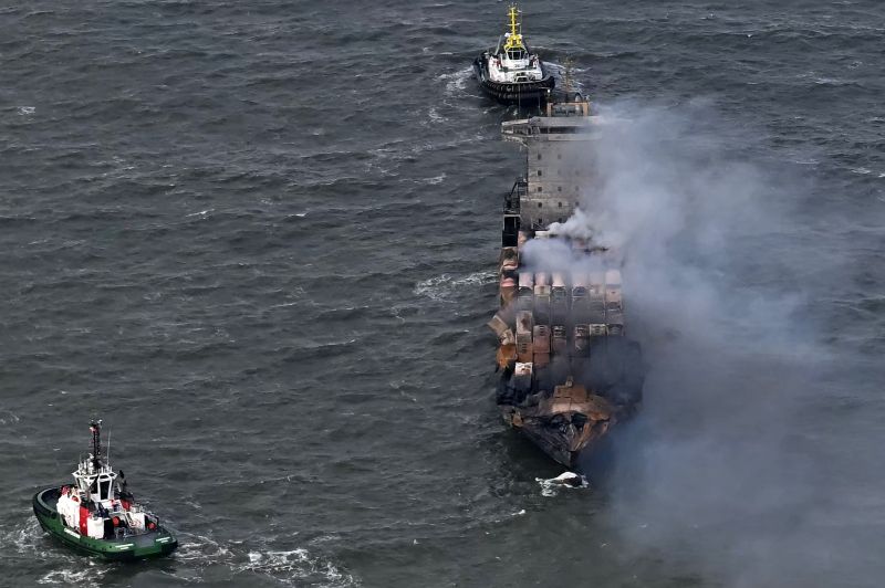 Le capitaine arrêté après la collision en mer du Nord est de ...