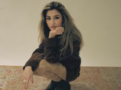 Autrice, compositrice, interprète, Vernis Rouge ne laisse rien passer. Photo DR