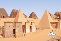 Nubian pyramids at the archaeological site of the Island of Meroe in Sudan. (Photo courtesy of Ron Van Oers/UNESCO)