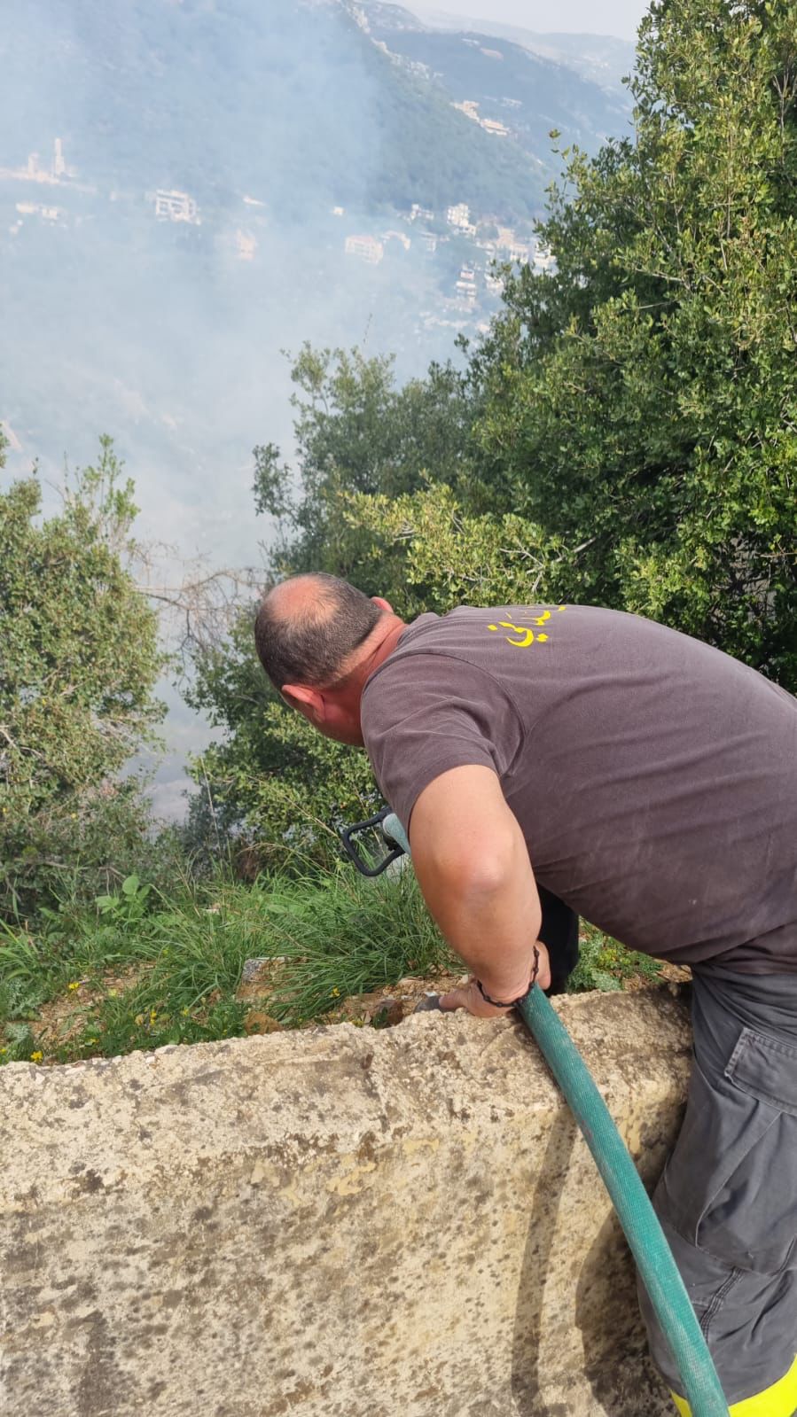 Fire breaks out in Remhala, Aley Fire breaks out in Remhala, Aley