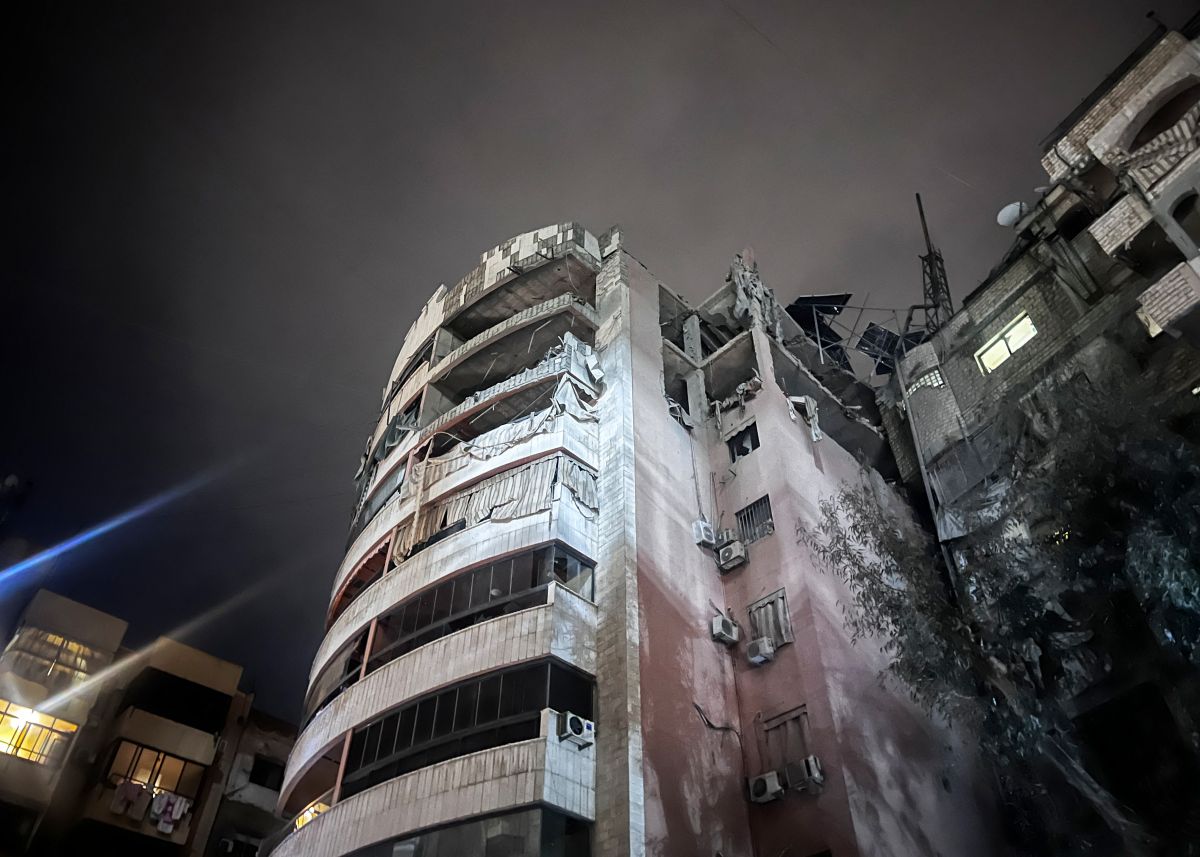 According to a source close to Hezbollah, the Israeli strike targeted Hassan Bdair, Hezbollah head of Palestinian affairs According to a source close to Hezbollah, the Israeli strike targeted Hassan Bdair, Hezbollah head of Palestinian affairs