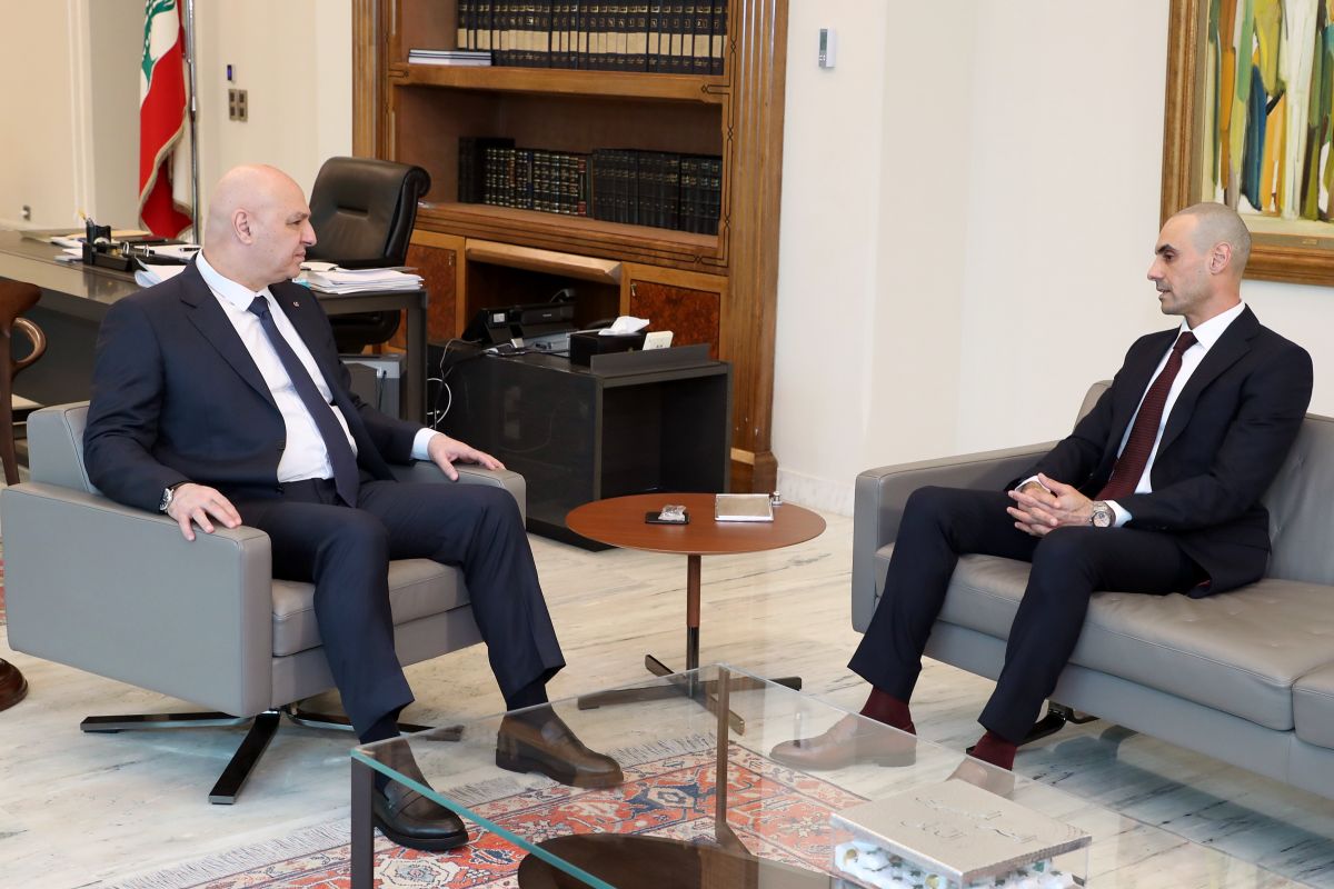 En tournée à Beyrouth, le PDG du groupe de télécommunications Zain discute coopération avec le Koweït