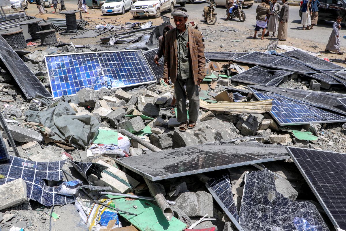 Houthis announce three killed in new strikes in Sanaa Houthis announce three killed in new strikes in Sanaa
