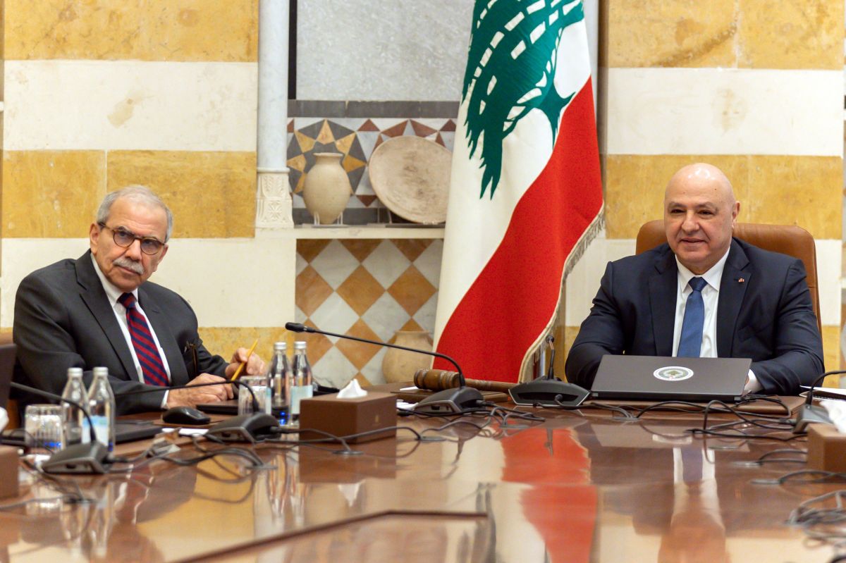 Lebanon’s Cabinet opens debate on state monopoly over arms Lebanon’s Cabinet opens debate on state monopoly over arms