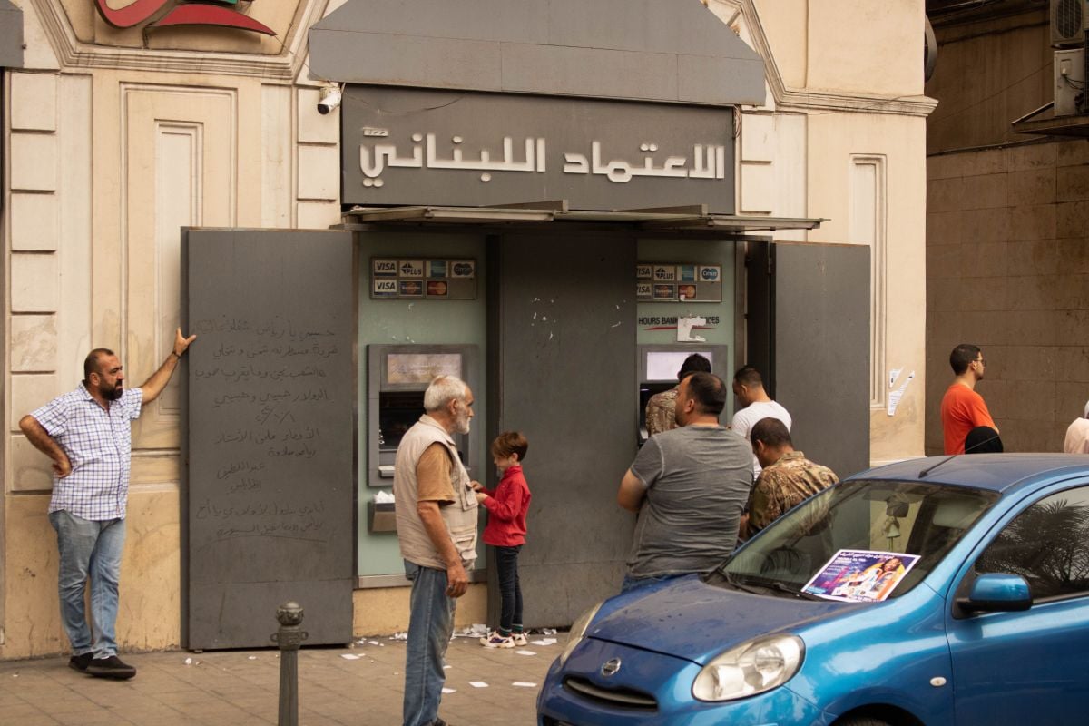 Beyond a pro- or anti-bank debate: A matter of the rule of law