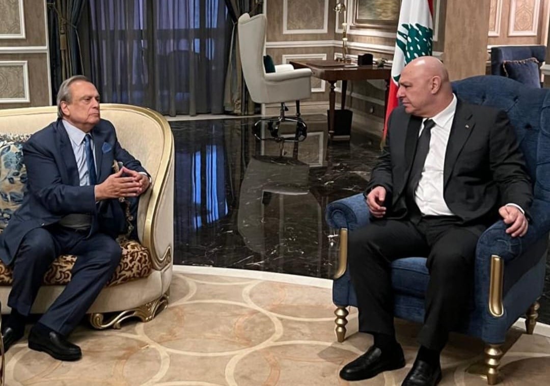 Le PDG de la Banque de l'habitat s’entretient avec Joseph Aoun et des responsables du Fonds du Qatar Le PDG de la Banque de l'habitat s’entretient avec Joseph Aoun et des responsables du Fonds du Qatar