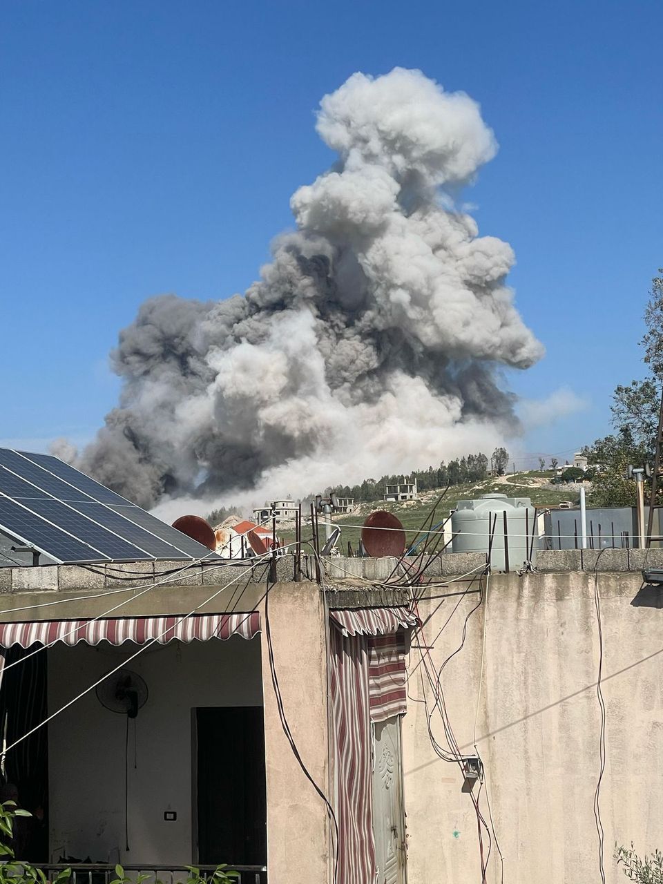 Frappe israélienne sur Arnoun, dans le caza de Nabatiyé
