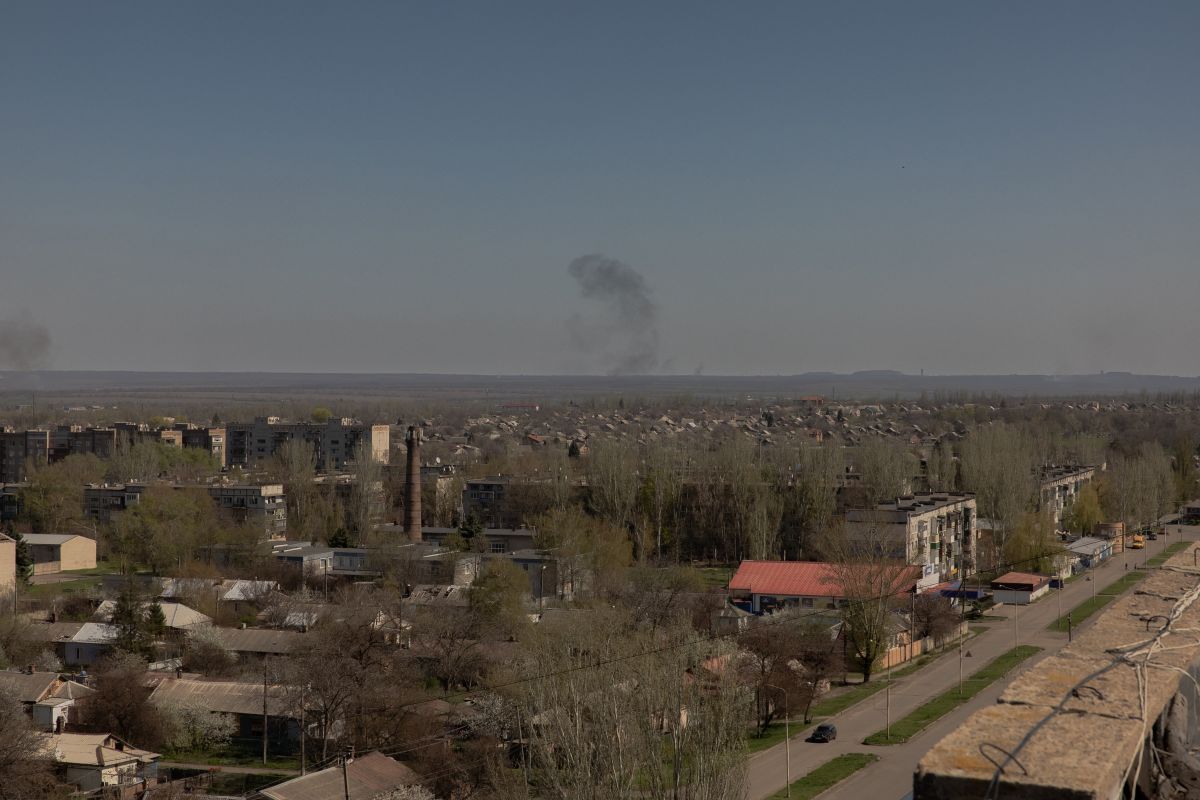 La Russie et l'Ukraine ont échangé plus de 240 prisonniers de guerre de chaque côté La Russie et l'Ukraine ont échangé plus de 240 prisonniers de guerre de chaque côté