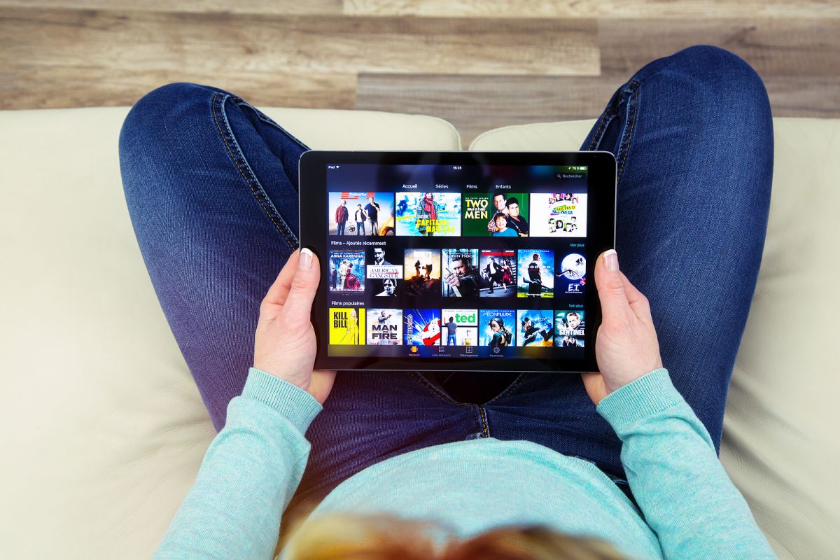 Amazon se met au doublage IA de séries et films sur Prime Video Amazon se met au doublage IA de séries et films sur Prime Video
