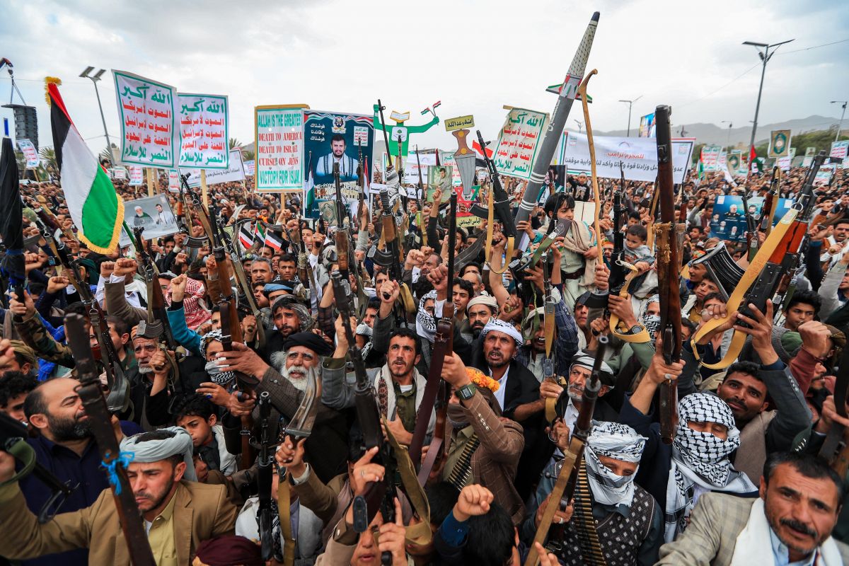Israeli military says 'likely' intercepted missile launched from Yemen Israeli military says 'likely' intercepted missile launched from Yemen