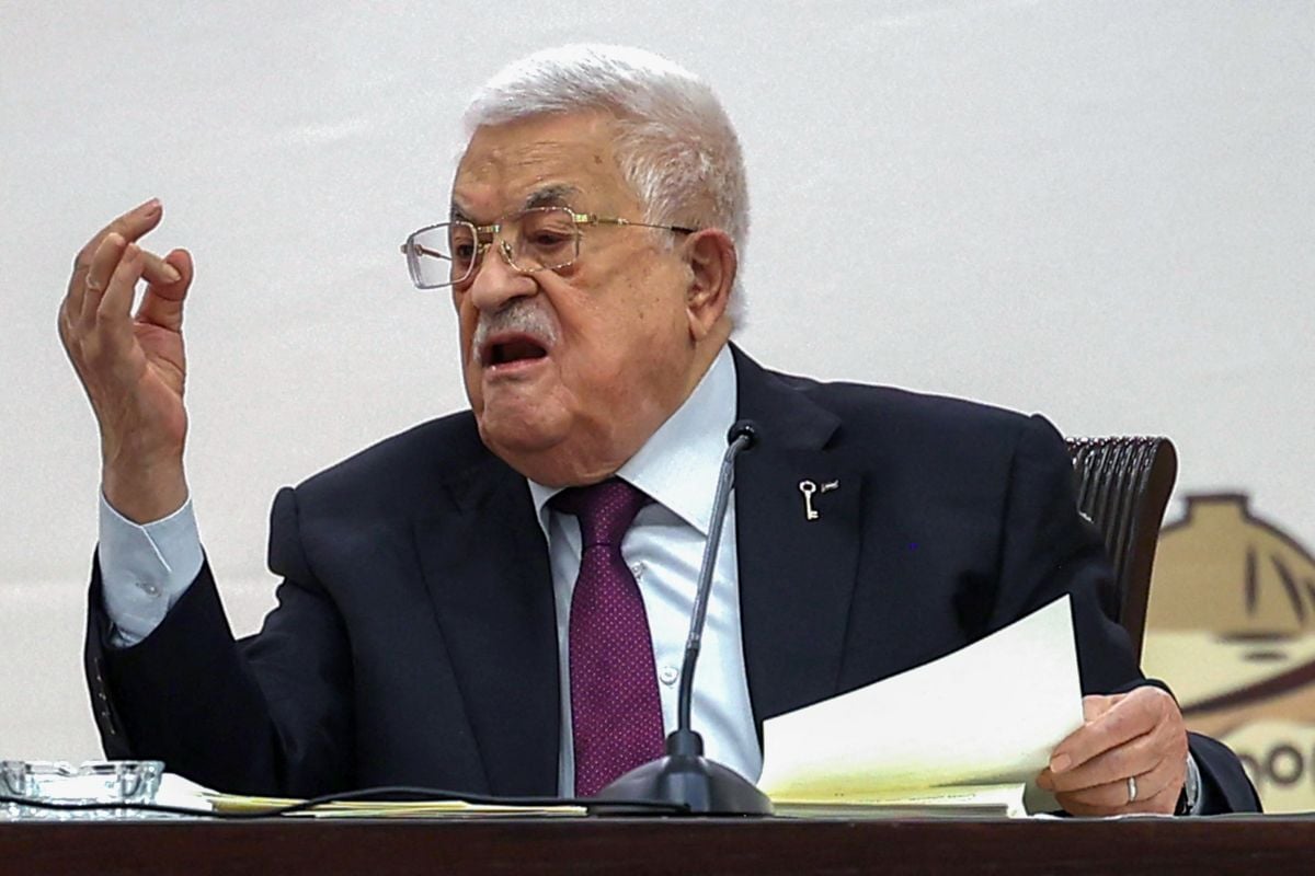 Palestinian president Abbas appoints aide as potential successor