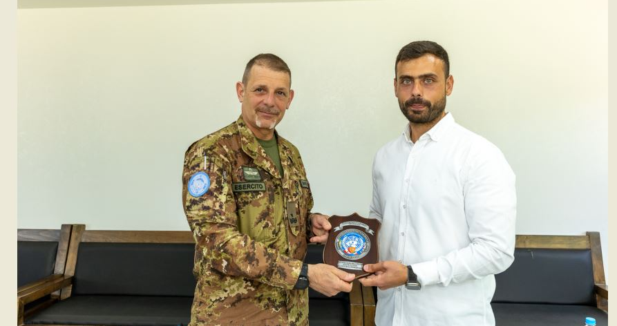 UNIFIL Western sector commander meets with head of Hanieh Municipality UNIFIL Western sector commander meets with head of Hanieh Municipality
