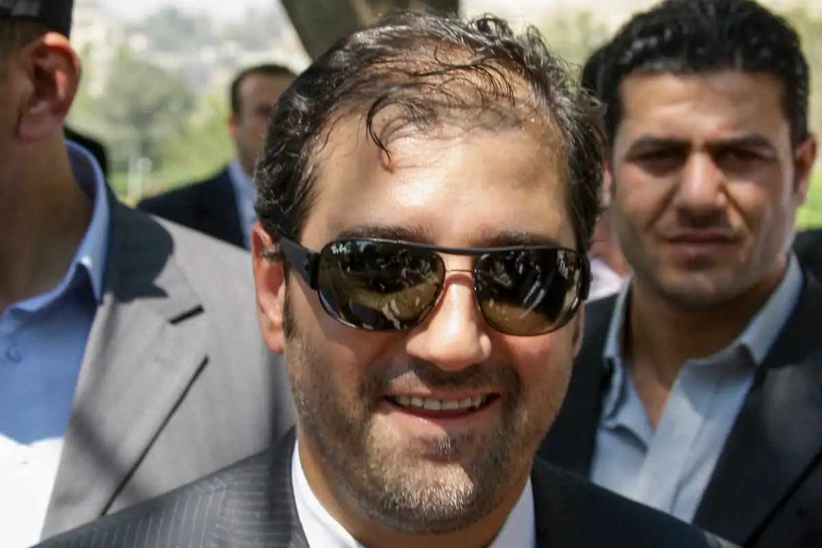 Face à Damas, le cousin d'Assad Rami Makhlouf annonce une force armée pour la « région côtière » Face à Damas, le cousin d'Assad Rami Makhlouf annonce une force armée pour la « région côtière »