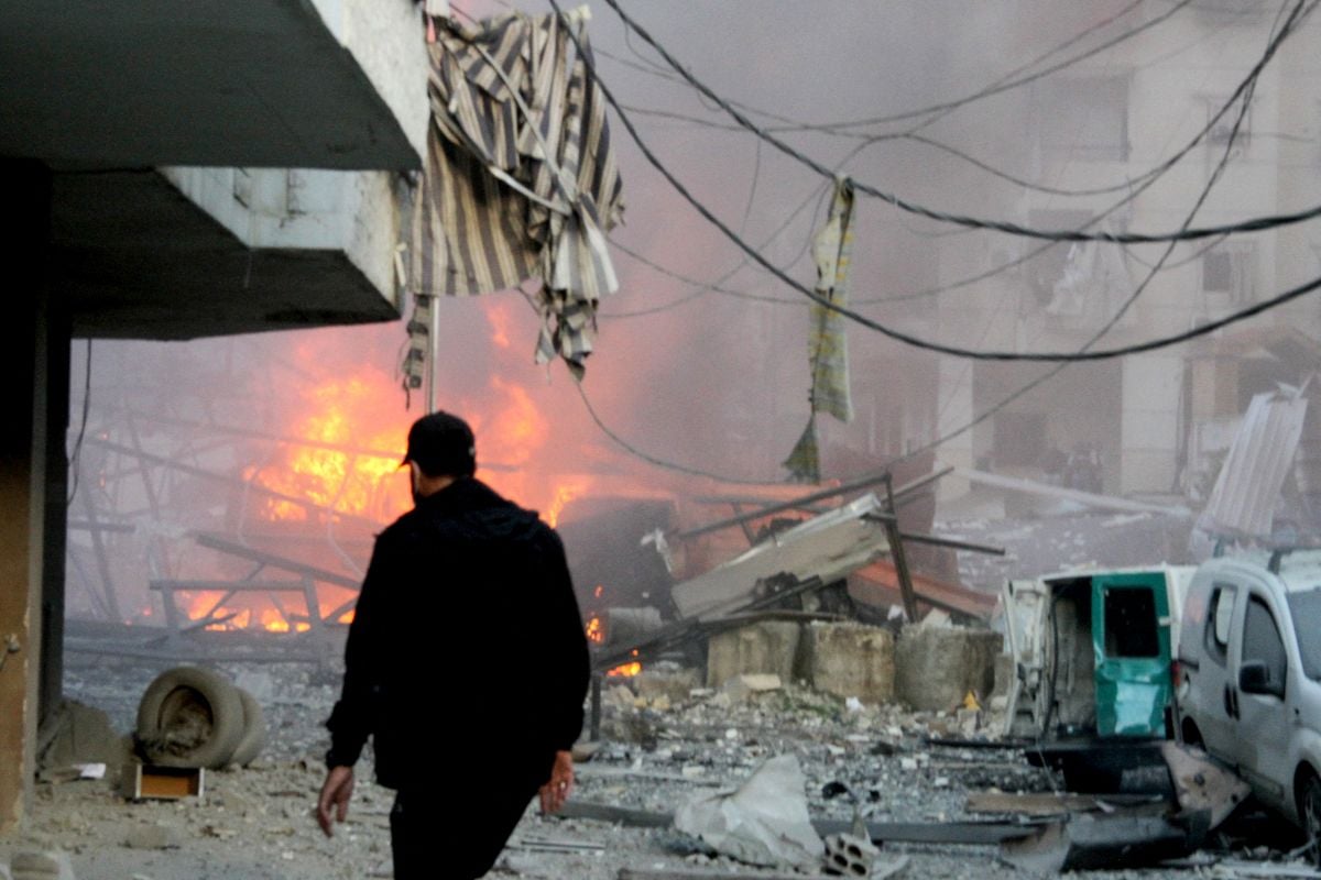 Israeli airstrike hits southern suburbs of Beirut after second evacuation call since cease-fire Israeli airstrike hits southern suburbs of Beirut after second evacuation call since cease-fire