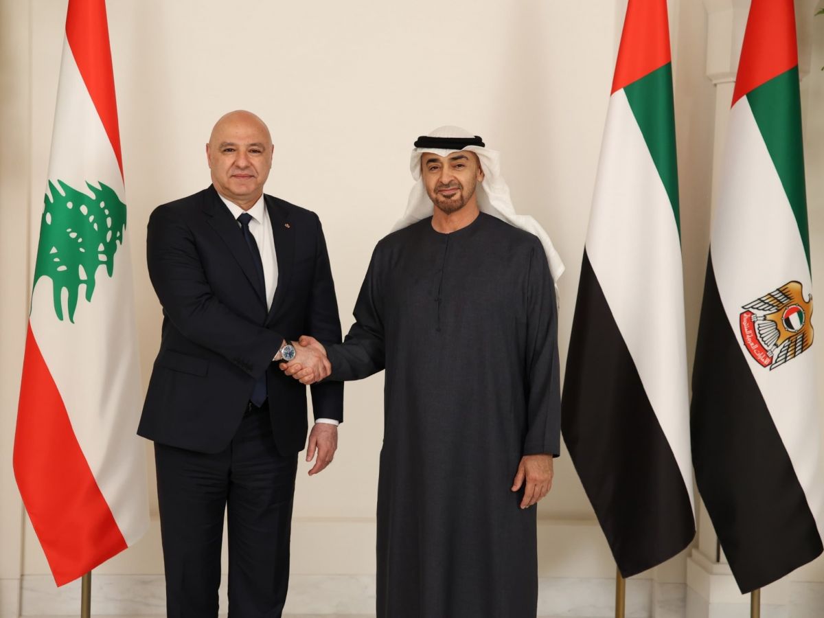 Joseph Aoun et Mohammad ben Zayed s'engagent à consolider les relations entre le Liban et les Émirats Joseph Aoun et Mohammad ben Zayed s'engagent à consolider les relations entre le Liban et les Émirats