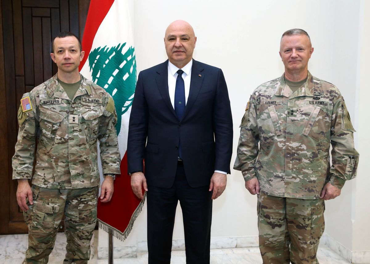 Aoun meets new head of the cease-fire supervision committee Aoun meets new head of the cease-fire supervision committee