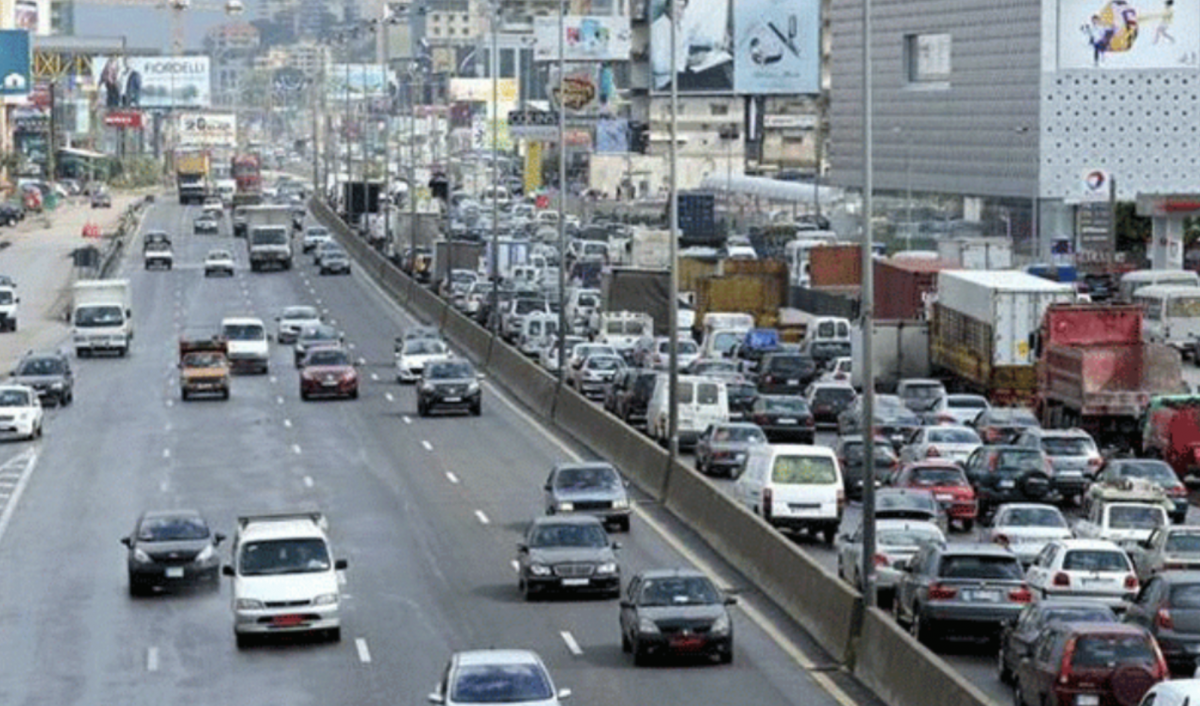 Motorcyclist in good health after being pushed in front of bus in Dbayeh