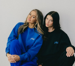 Le duo de Phia, Phoebe Gates et Sophia Kianni. Photo tirée du compte Instagram de la marque