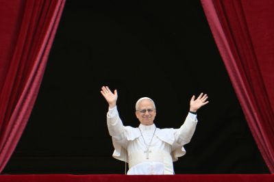 Gaza, Ukraine : le pape Léon XIV appelle les « grands de ce monde » à arrêter la guerre