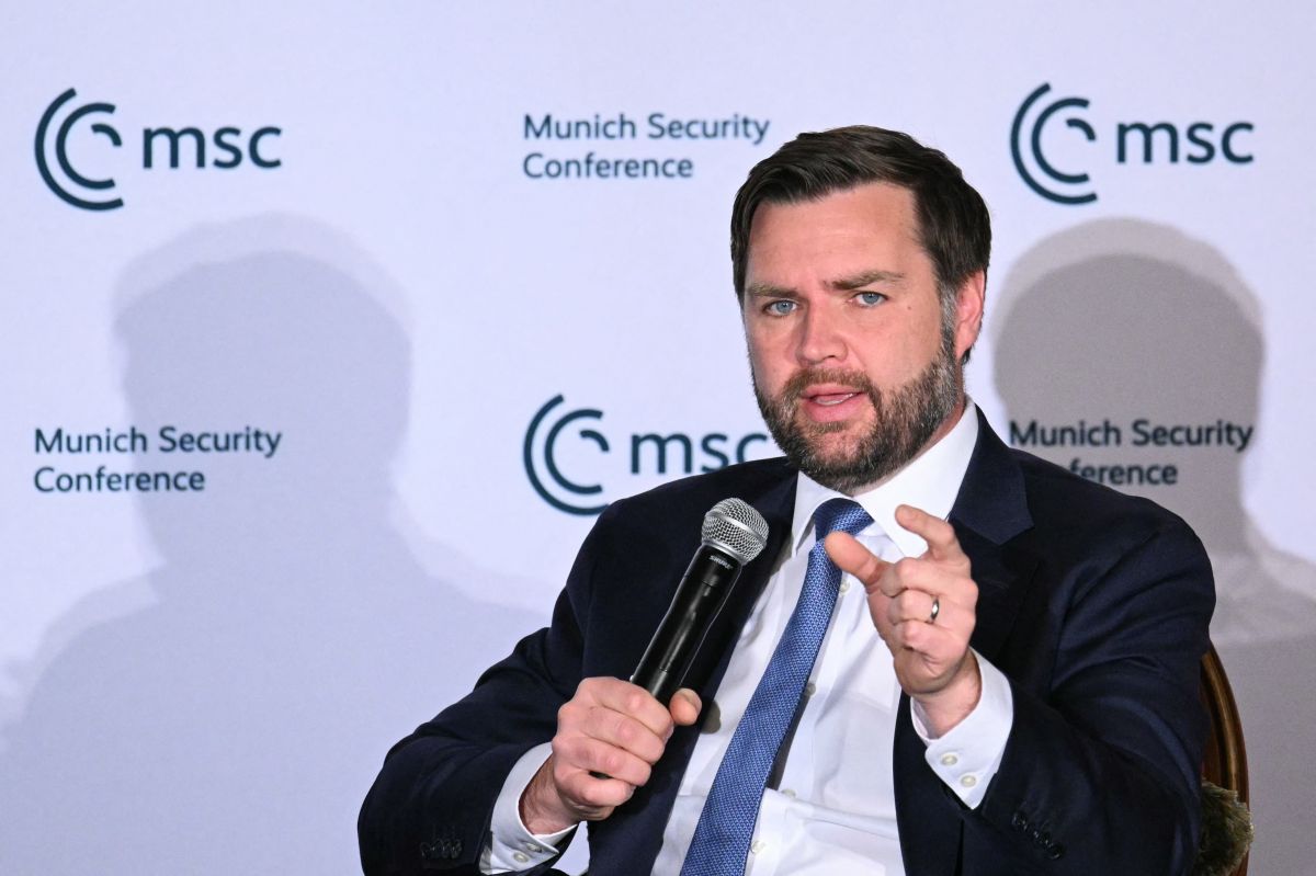 Le vice-président américain appelle à des négociations directes entre la Russie et l'Ukraine
