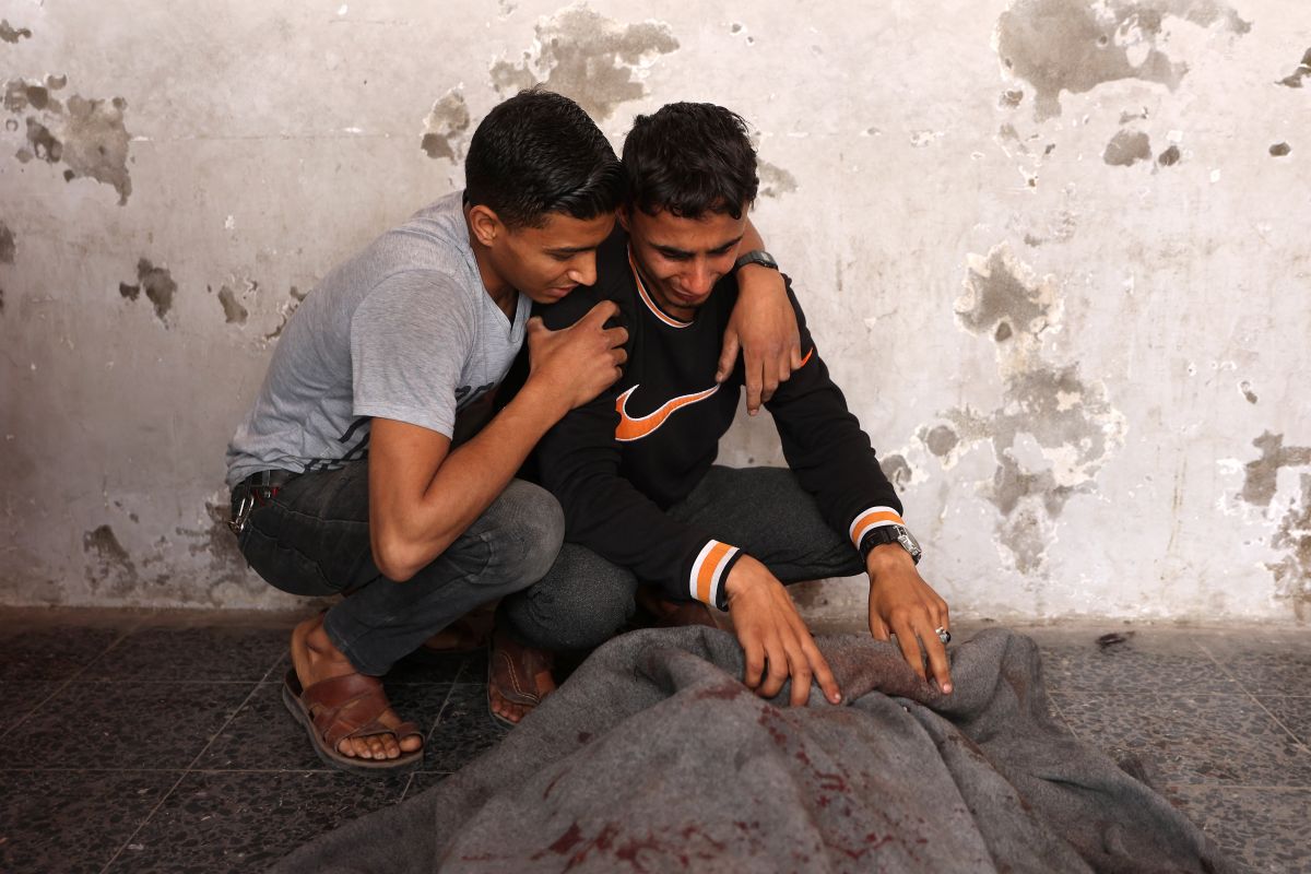 EU offers to help Israel deliver humanitarian aid to Gaza