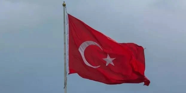 ‘Long live freedom!’ celebrates former detainee journalist in Turkey ‘Long live freedom!’ celebrates former detainee journalist in Turkey