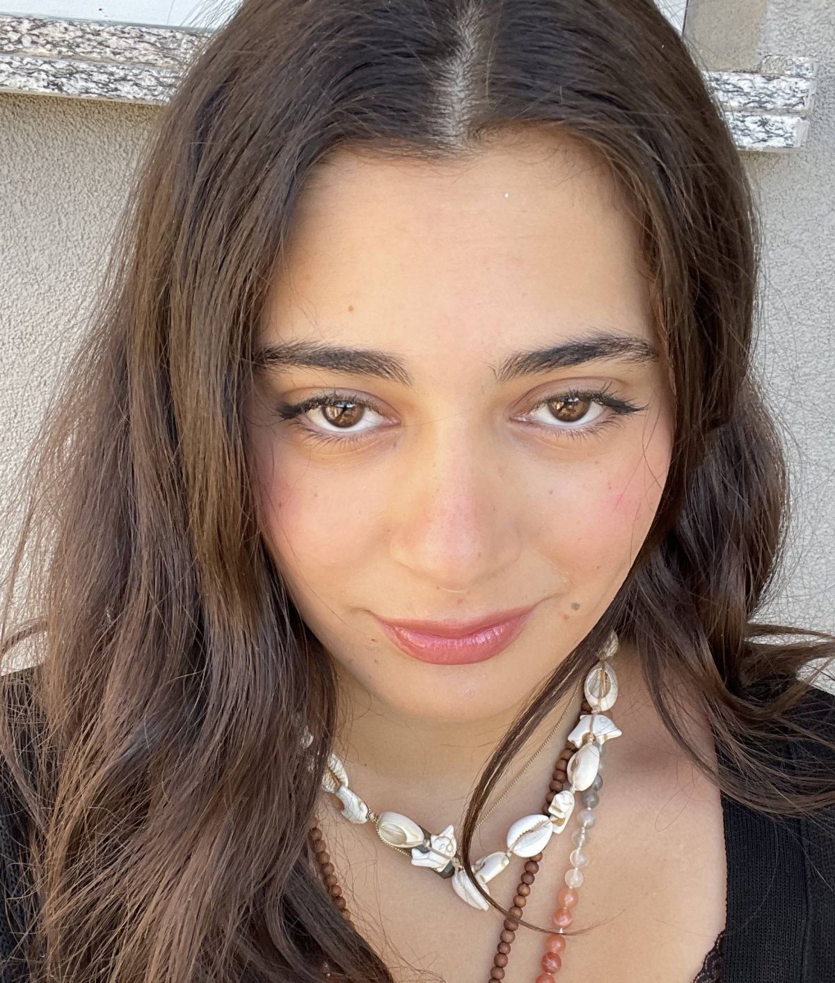 Fashion according to Naya al-Ahdab: From disability to universal