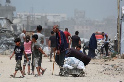 Netanyahu ouvert à un accord incluant la fin de l'offensive à Gaza, raids meurtriers