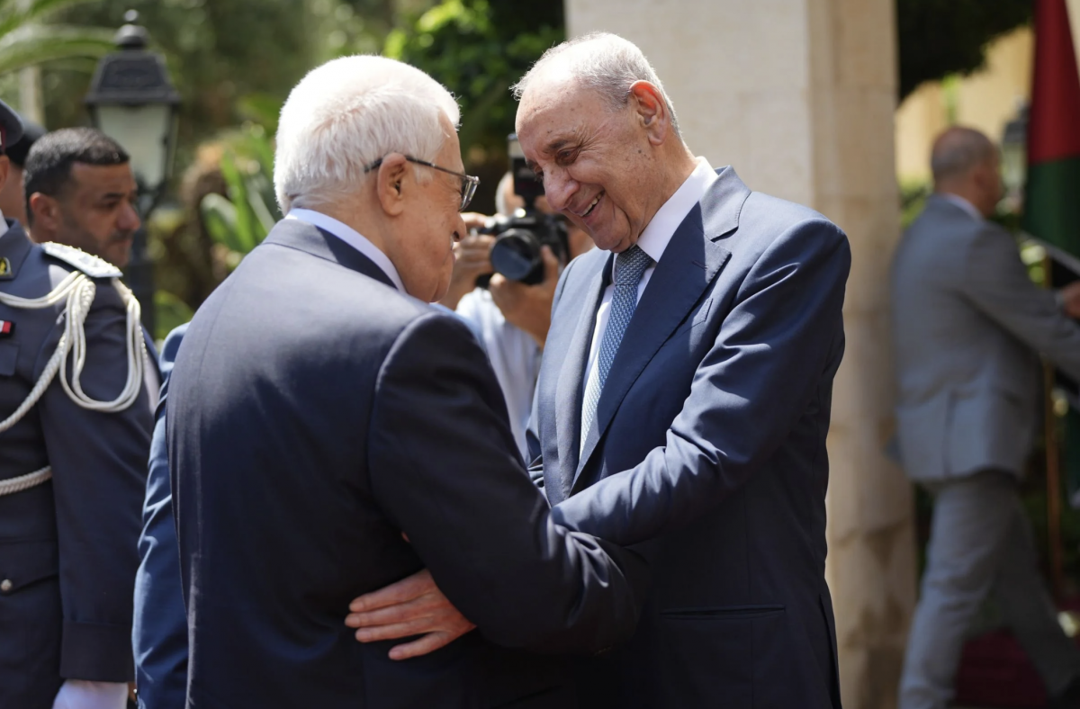 Abbas réaffirme son attachement à la souveraineté libanaise Abbas réaffirme son attachement à la souveraineté libanaise