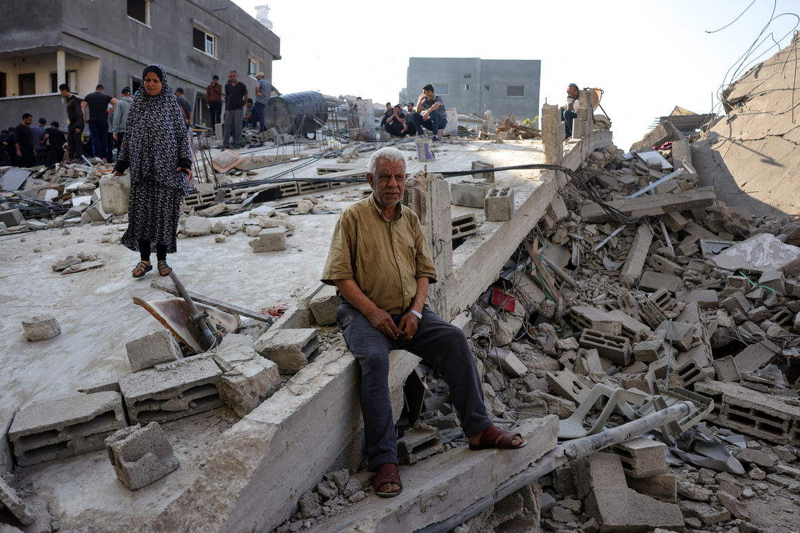 At least 75% of Gaza households don't have enough drinking water At least 75% of Gaza households don't have enough drinking water