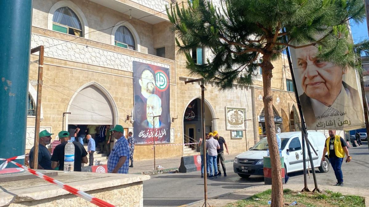 Municipales dans le Sud : Israël semble jouer la retenue ; incidents ponctuels dans les bureaux de vote Municipales dans le Sud : Israël semble jouer la retenue ; incidents ponctuels dans les bureaux de vote