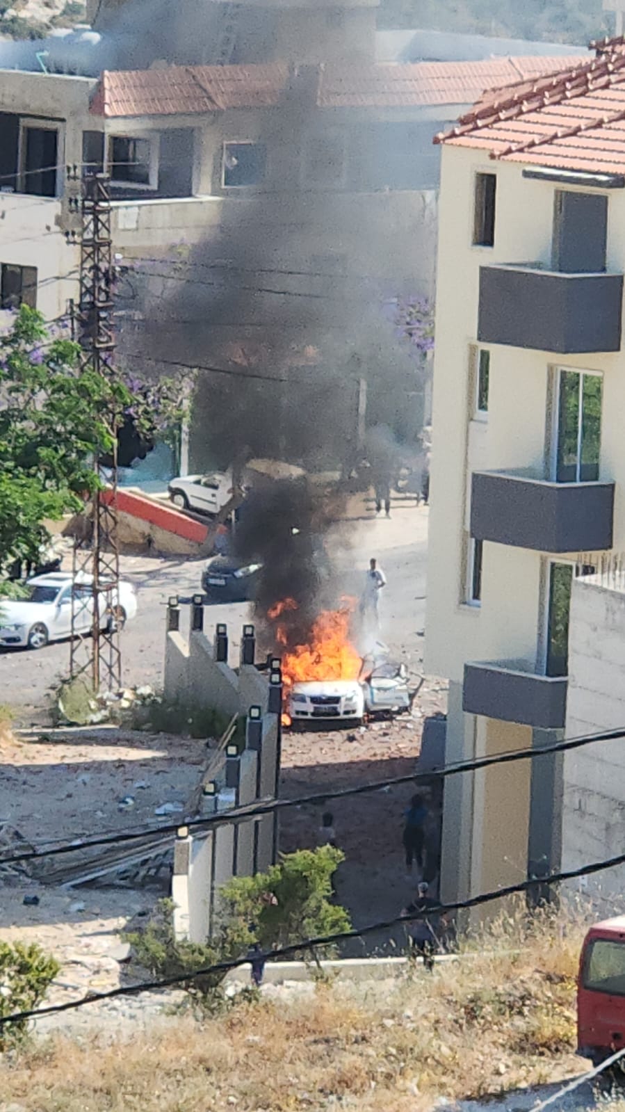 Trois morts, dont un « expert en production d’armes », dans des frappes israéliennes Trois morts, dont un « expert en production d’armes », dans des frappes israéliennes