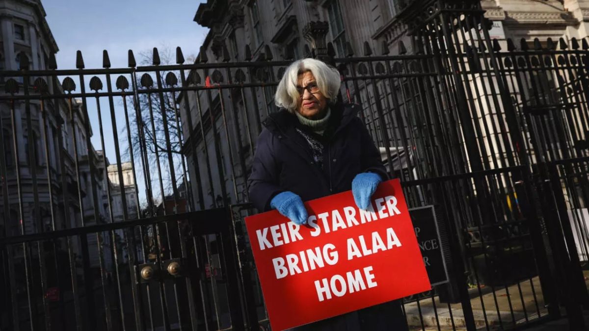 La mère de l'opposant égypto-britannique Alaa Abdel Fattah annonce durcir sa grève de la faim La mère de l'opposant égypto-britannique Alaa Abdel Fattah annonce durcir sa grève de la faim