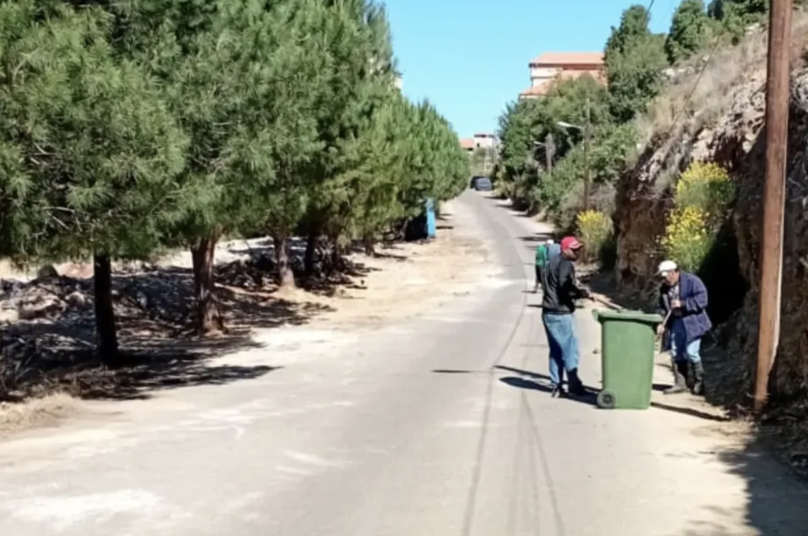 La municipalité de Aley sanctionne les pollueurs : 100 dollars d’amende pour déchets jetés dans la rue