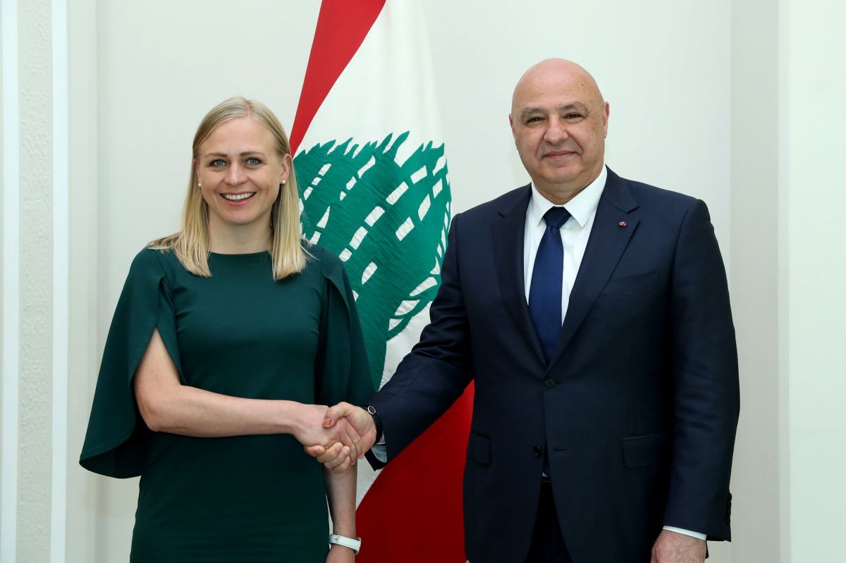 Elina Valtonen : La communauté internationale apprécie le rôle stabilisateur du Liban