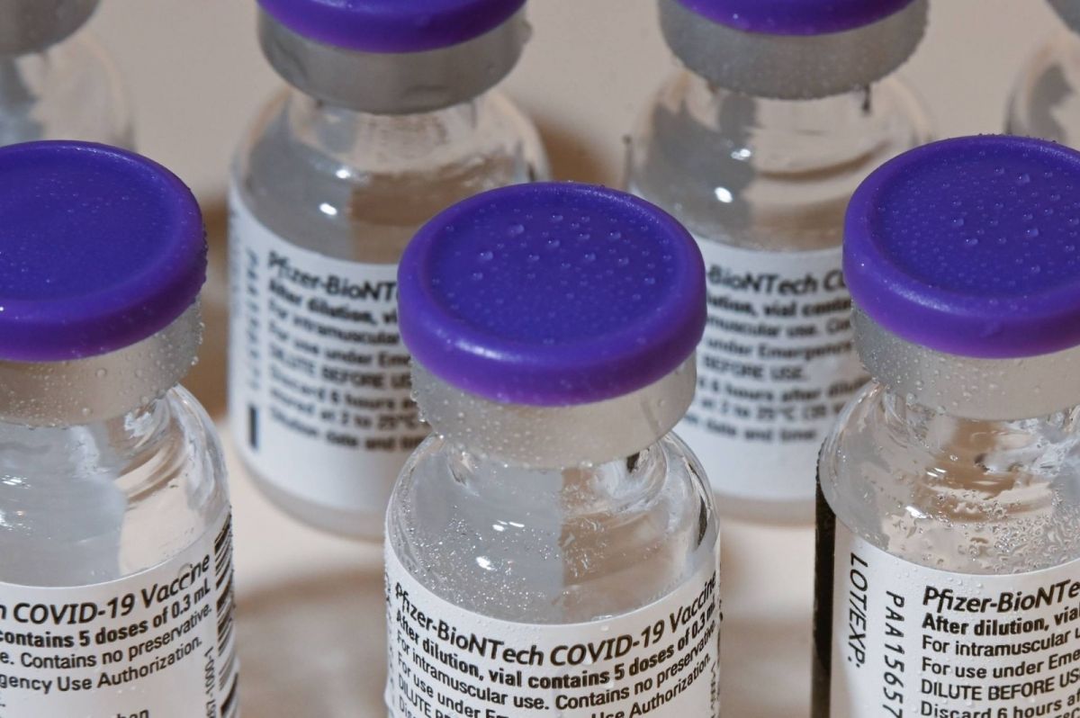 Solution saline au lieu des vaccins Pfizer au Liban ? Faux, réagit le ministère de la Santé