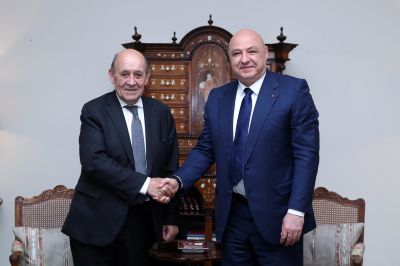 In Beirut, Le Drian discusses disarmament, Israeli aggression and reforms