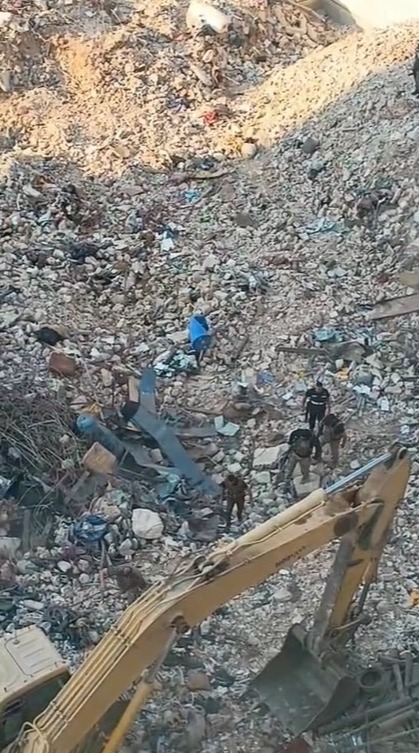 Lebanese Army inspects previously bombed site in southern suburbs Lebanese Army inspects previously bombed site in southern suburbs