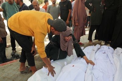 La Défense civile fait état de 13 morts dont 6 dans des tirs israéliens près d'un centre d'aide