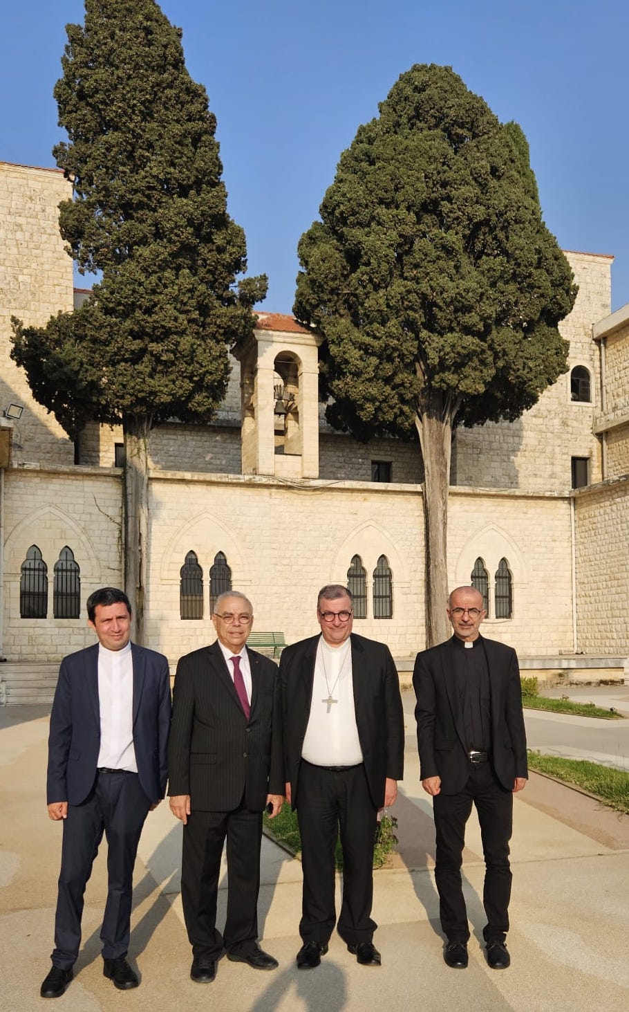 L’évêque de Lourdes au séminaire maronite de Ghazir