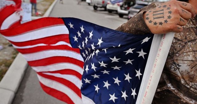 Une élue locale tuée et un autre blessé aux Etats-Unis, un « acte de violence politique » pour le gouverneur Une élue locale tuée et un autre blessé aux Etats-Unis, un « acte de violence politique » pour le gouverneur