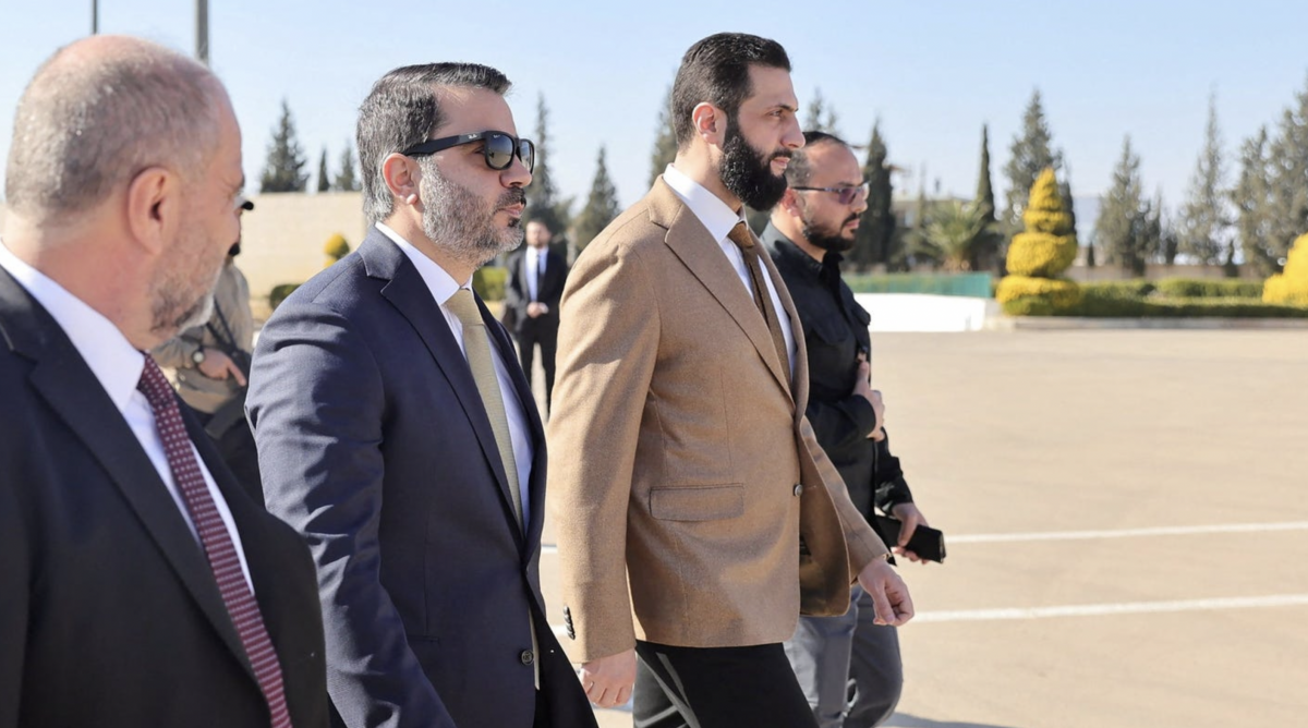 Comment Ahmad el-Chareh s’est façonné une nouvelle image en six mois de pouvoir