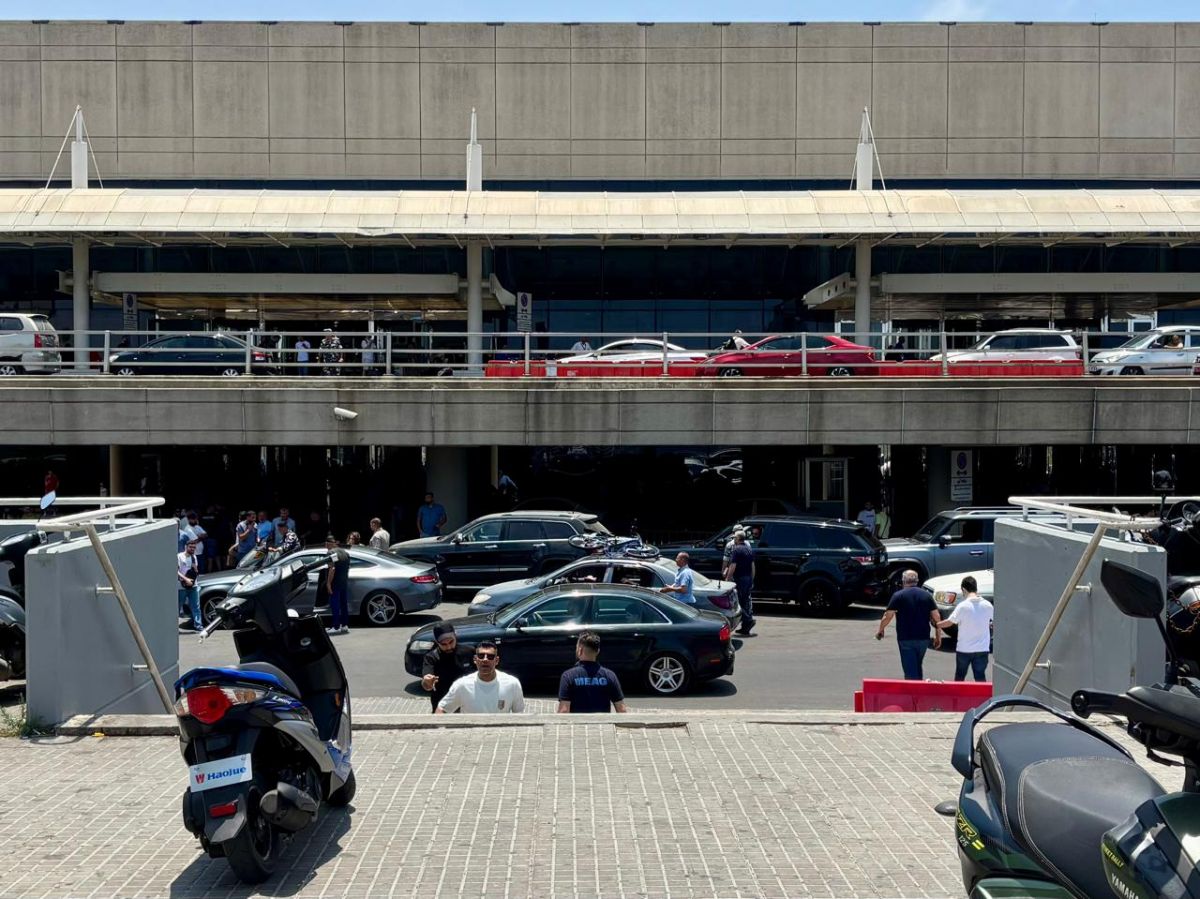 Le ministère des Affaires étrangères « suit de près la situation des Libanais bloqués à l’étranger » Le ministère des Affaires étrangères « suit de près la situation des Libanais bloqués à l’étranger »