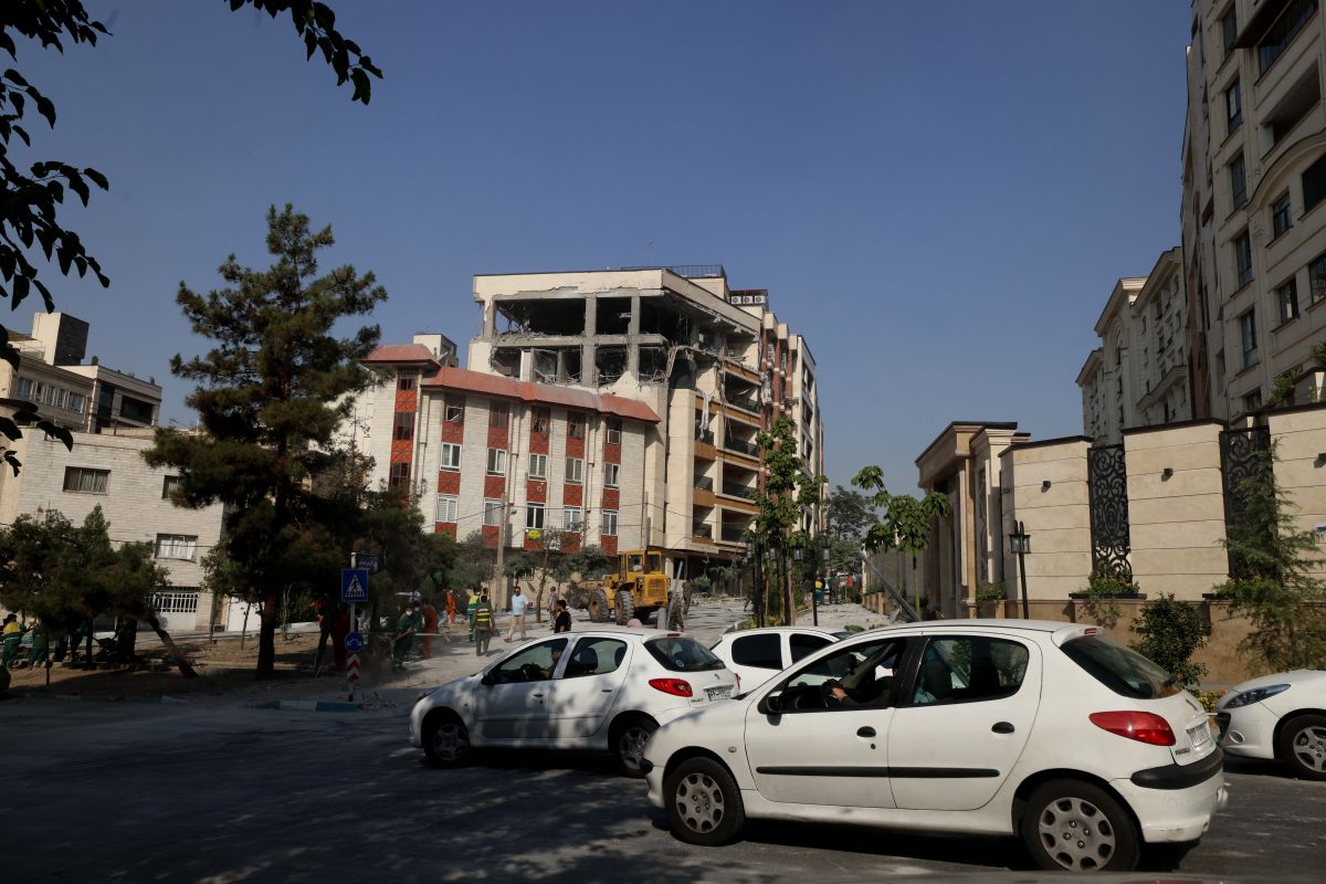 Israeli strikes on Iran: Aoun and Salam warn against regional repercussions Israeli strikes on Iran: Aoun and Salam warn against regional repercussions
