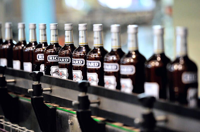 Sirops, confiseries, boissons à la réglisse: une consommation élevée est à risques, selon les autorités sanitaires françaises Sirops, confiseries, boissons à la réglisse: une consommation élevée est à risques, selon les autorités sanitaires françaises