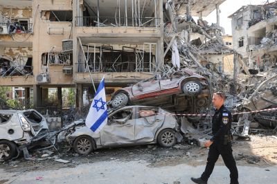 L'armée israélienne fait état de sept soldats blessés dans les frappes iraniennes de la nuit