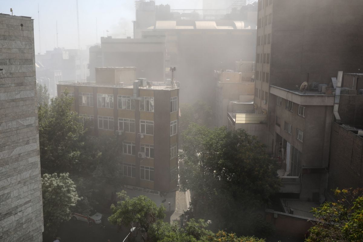 Israel army says struck Revolutionary Guard command centers in Tehran Israel army says struck Revolutionary Guard command centers in Tehran