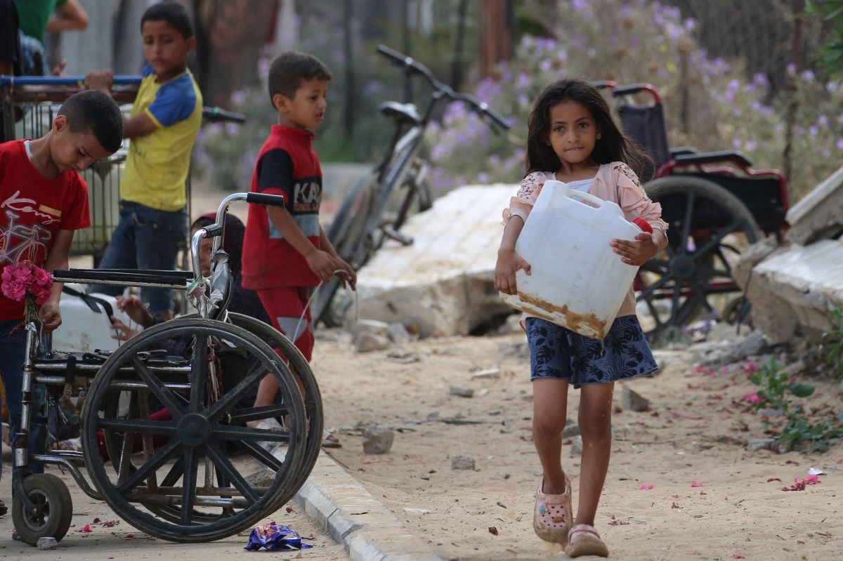 Noor Alyacoubi, de Gaza : « Ma fille aurait besoin d’au moins trois sacs de couches par mois, coûtant 300 dollars »